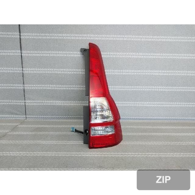 Honda CR-V 2009 — задний фонарь правый (соседа)
