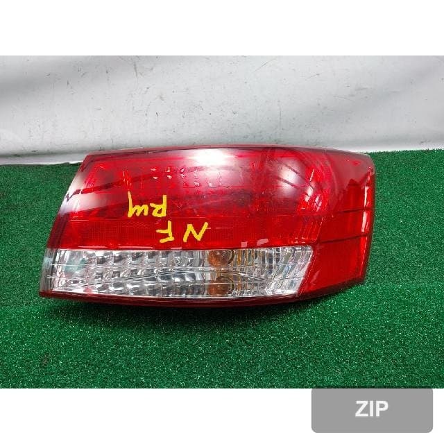 Hyundai NF Sonata 2006 — задний фонарь правый