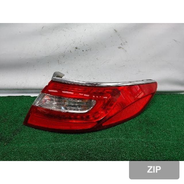 Hyundai Grandeur HG 2012 — задний фонарь правый 924043V000