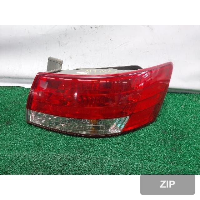 Hyundai NF Sonata 2005 — задний фонарь правый