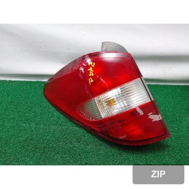 KG모빌리티(쌍용) Rodius 2005 — задний фонарь левый 83601-21