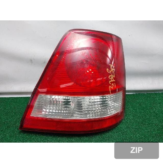 Kia Sorento 2005 — задний фонарь правый