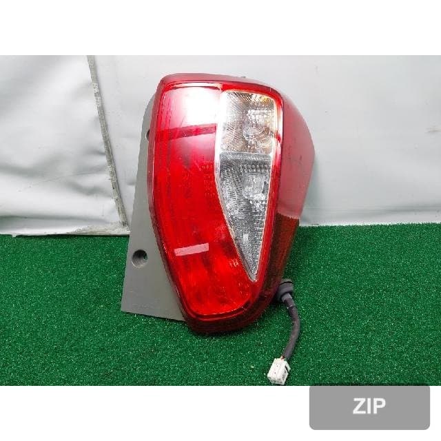 Kia Ray 2012 — задний фонарь правый