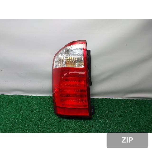 Kia Grand Carnival 2006 — задний фонарь левый