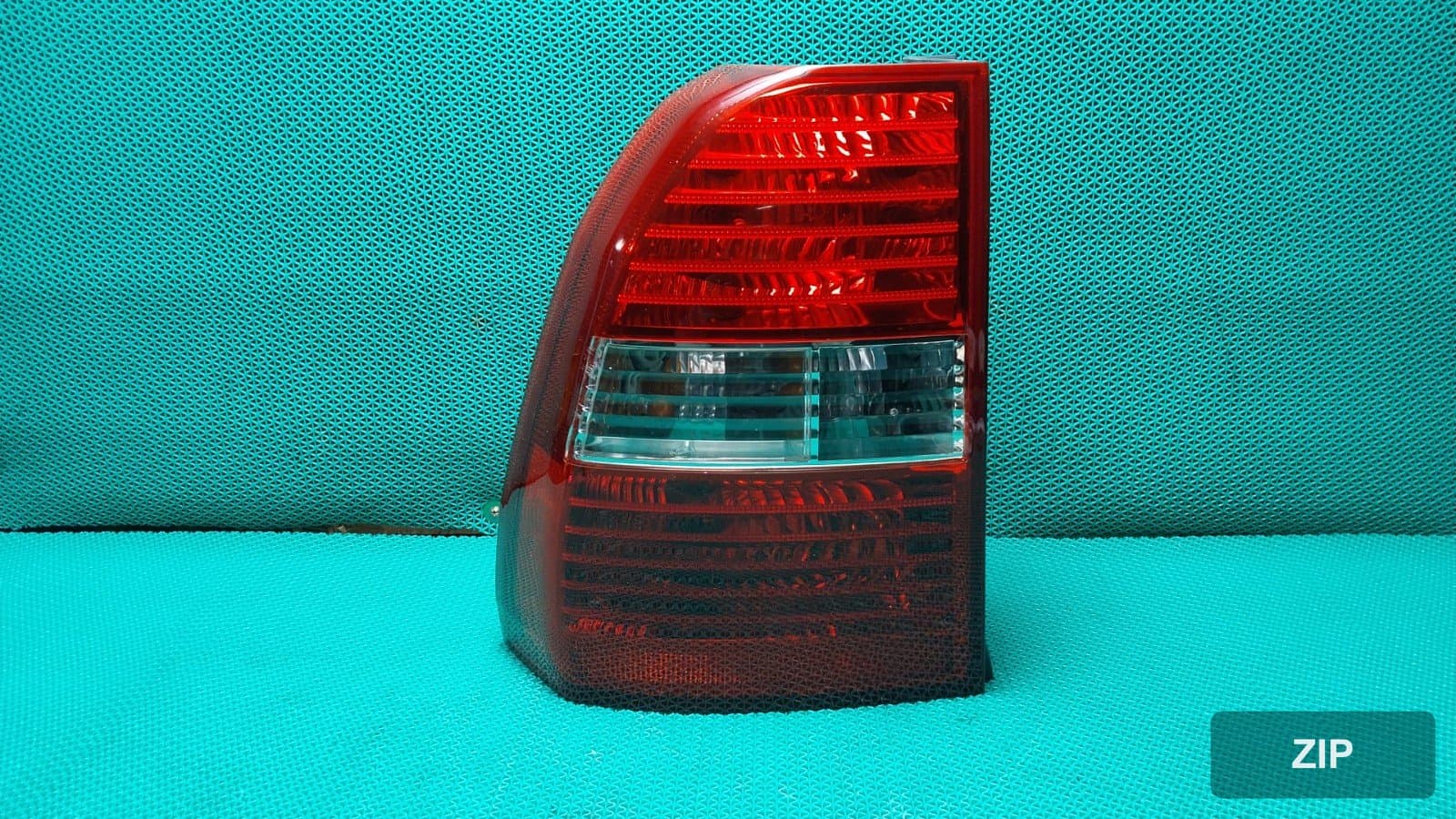 Kia New Sportage 2007 — задний фонарь левый