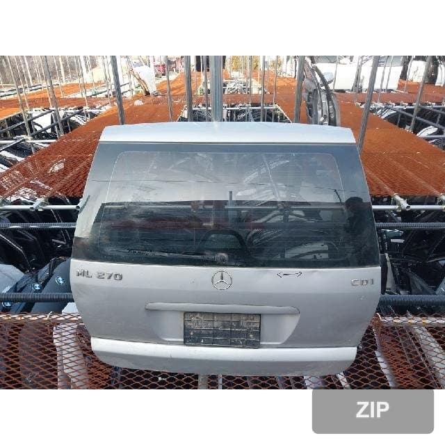Mercedes-Benz ML 270 CDI 2004 — крышка багажника A1637400905