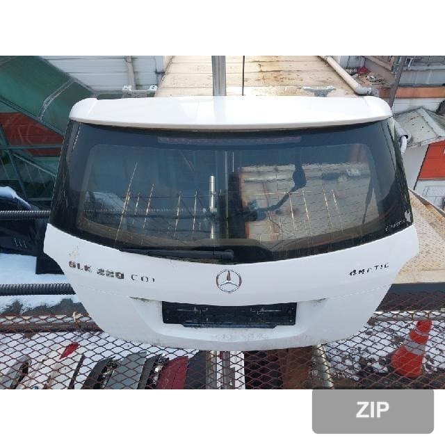 Mercedes-Benz 220 CDI 4MATIC BlueEFFICIENCY 2013 — крышка багажника A2047400400