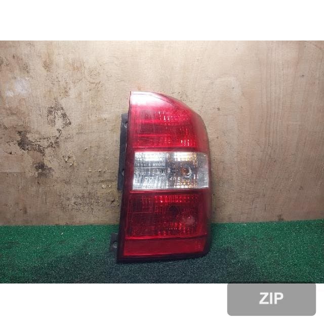 Kia Grand Carnival 2007 — фонарь задний правый (пассажирский) 924-4D1