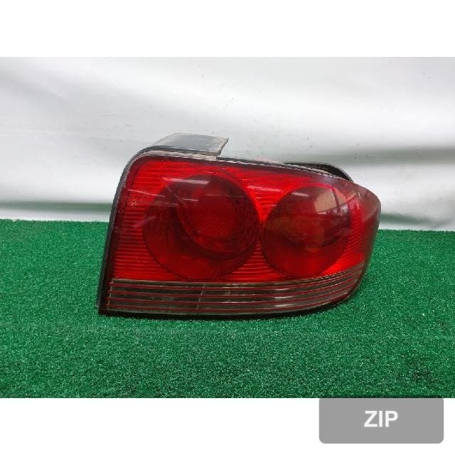 Hyundai Sonata 2001 — задний фонарь правый