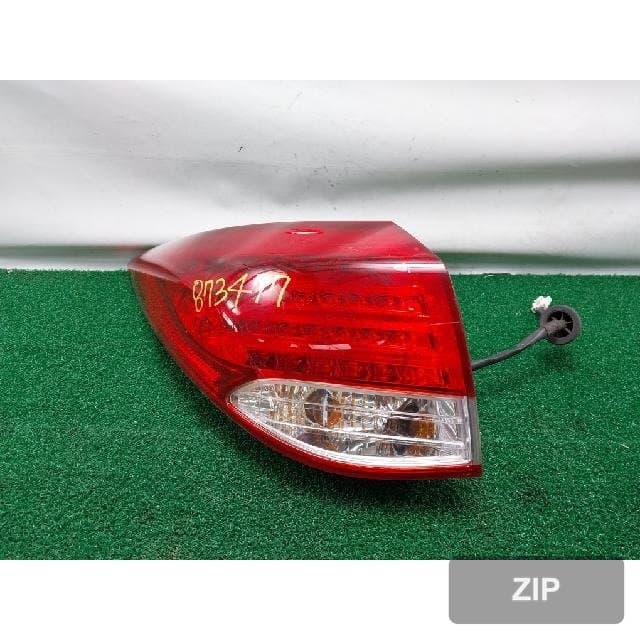 Hyundai i40 2013 — задний фонарь левый 92401-3Z000