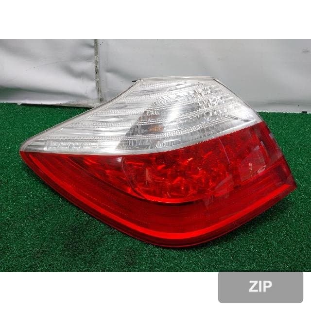 Hyundai Genesis 2008 — фонарь задний левый 92401-3M0