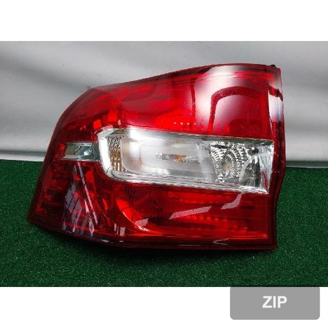 KG Mobility (Ssangyong) Actyon 2011 — задний фонарь левый 83601-31500