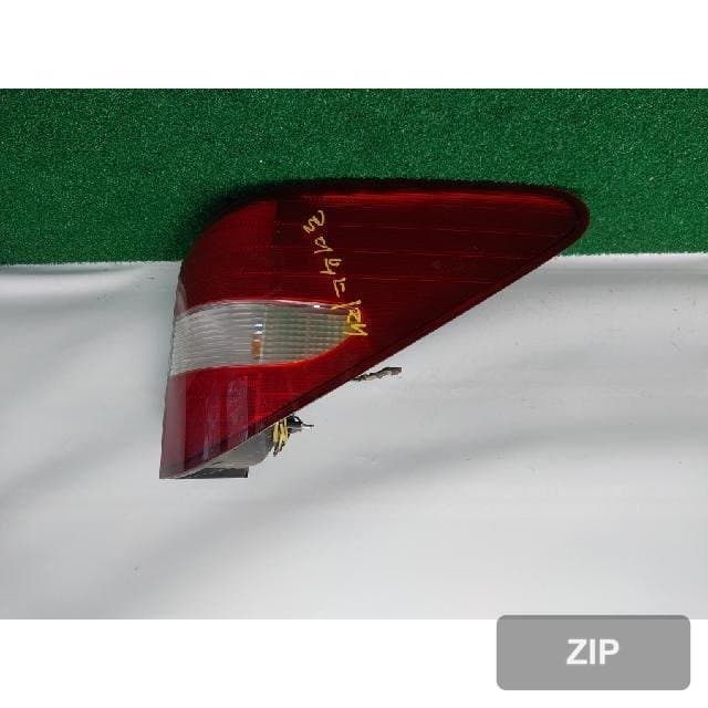 KG모빌리티 Rodius 2006 — задний фонарь правый