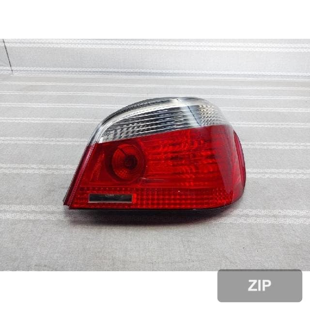 BMW 530i sedan 2006 — задний фонарь правый (со стороны пассажира)