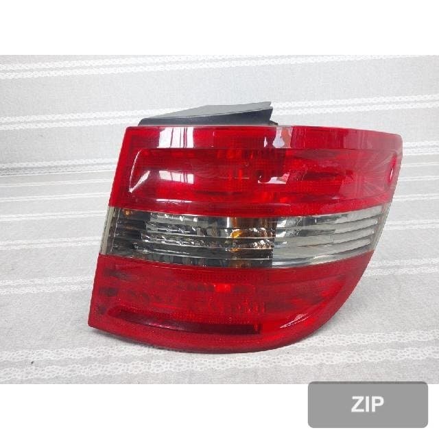Mercedes-Benz B200 2008 — задний фонарь правый