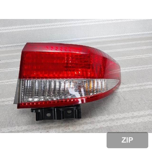 Honda Accord 2005 — задний фонарь правый