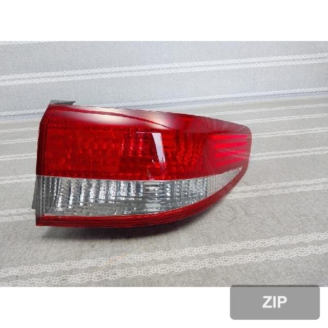 Honda Accord 2004 — задний фонарь правый