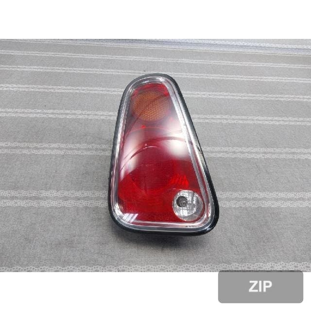 MINI Cooper 2007 — задний фонарь левый