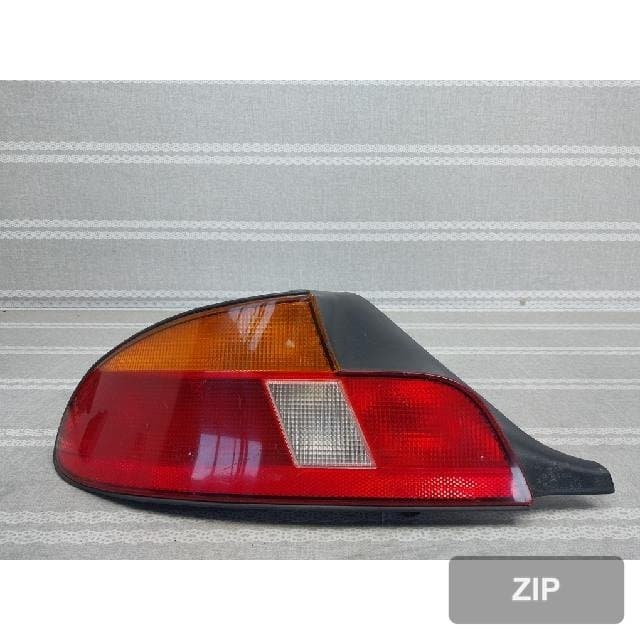 BMW Z3 1998 — задний фонарь левый 935 647-01