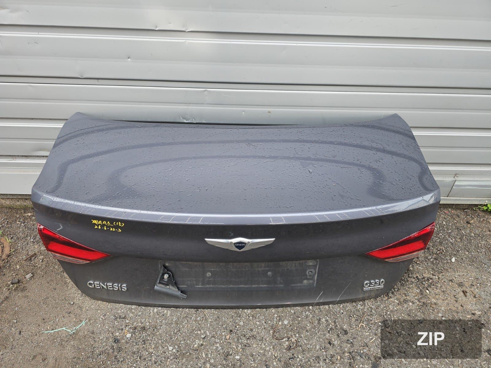 Hyundai Genesis DH 2016 — крышка багажника