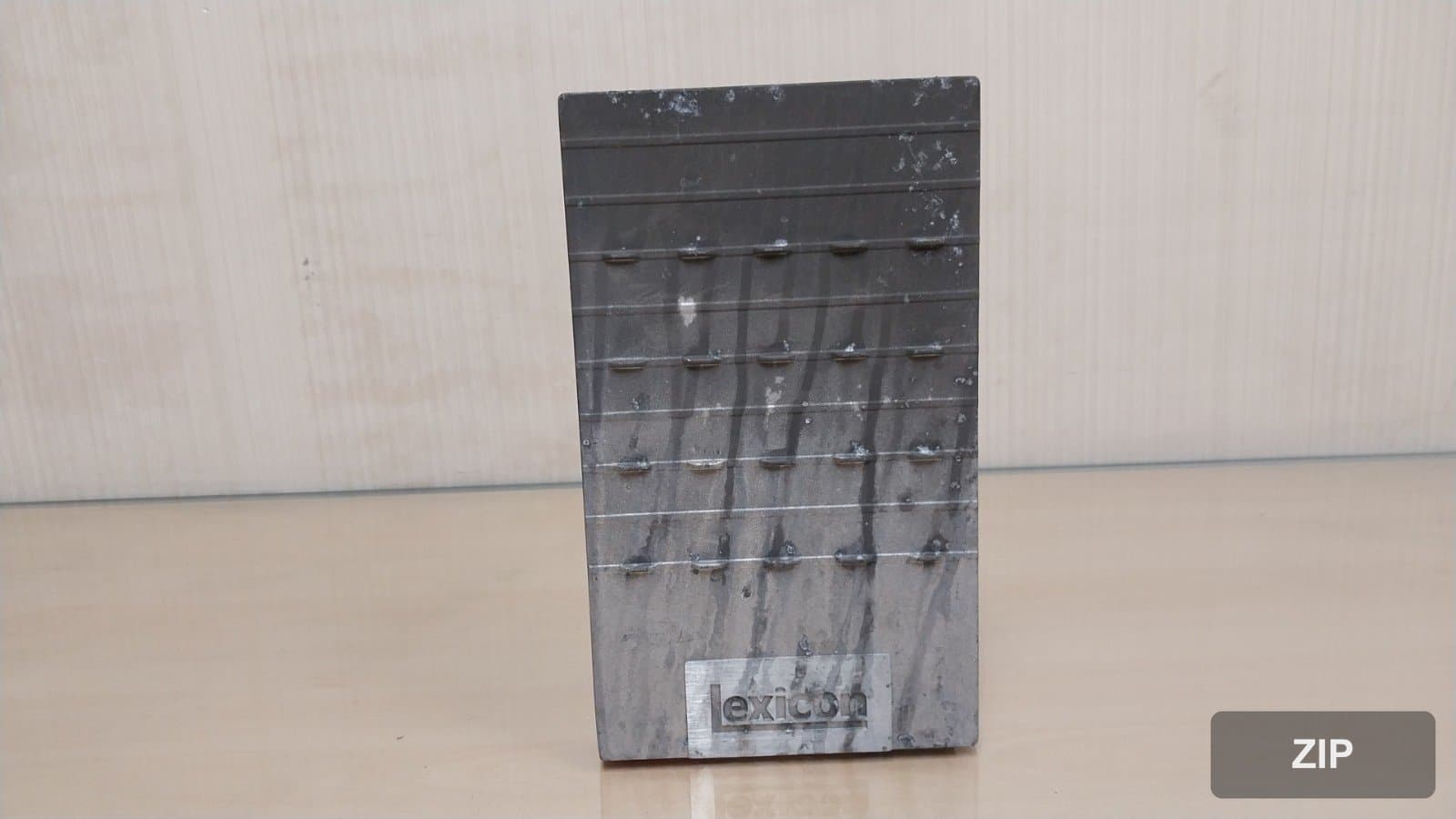 Genesis EQ900 2016 — усилитель 96370D2000