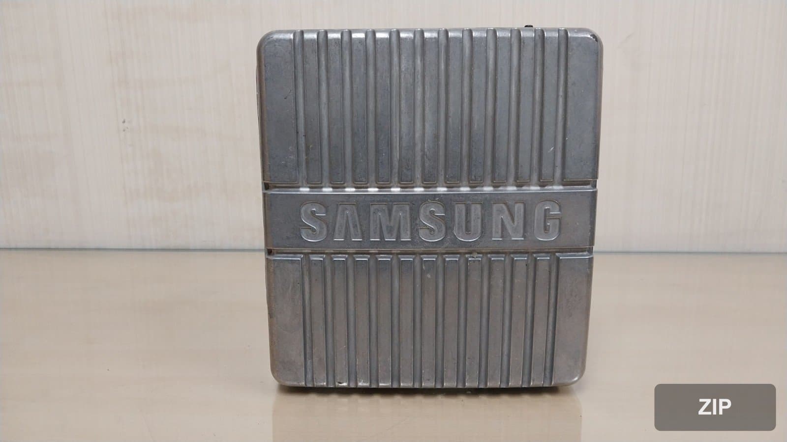 Renault Samsung SM5 SM525V 2003 — усилитель 5626051000