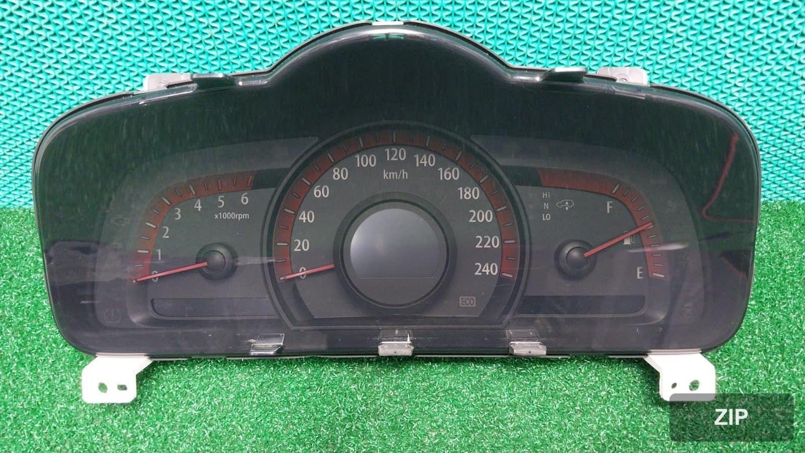 Kia Mohave 2014 — приборная панель 940332J071