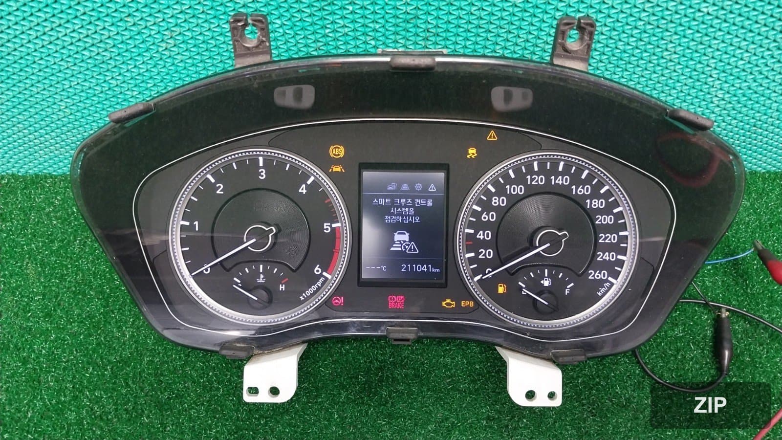 Hyundai Santa Fe (TM) 2019 — панель приборов 94023S1140