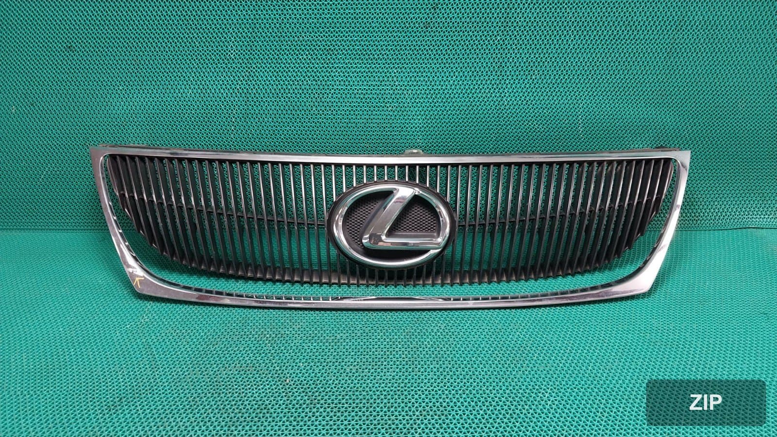 Lexus GS 300 2006 — решётка радиатора