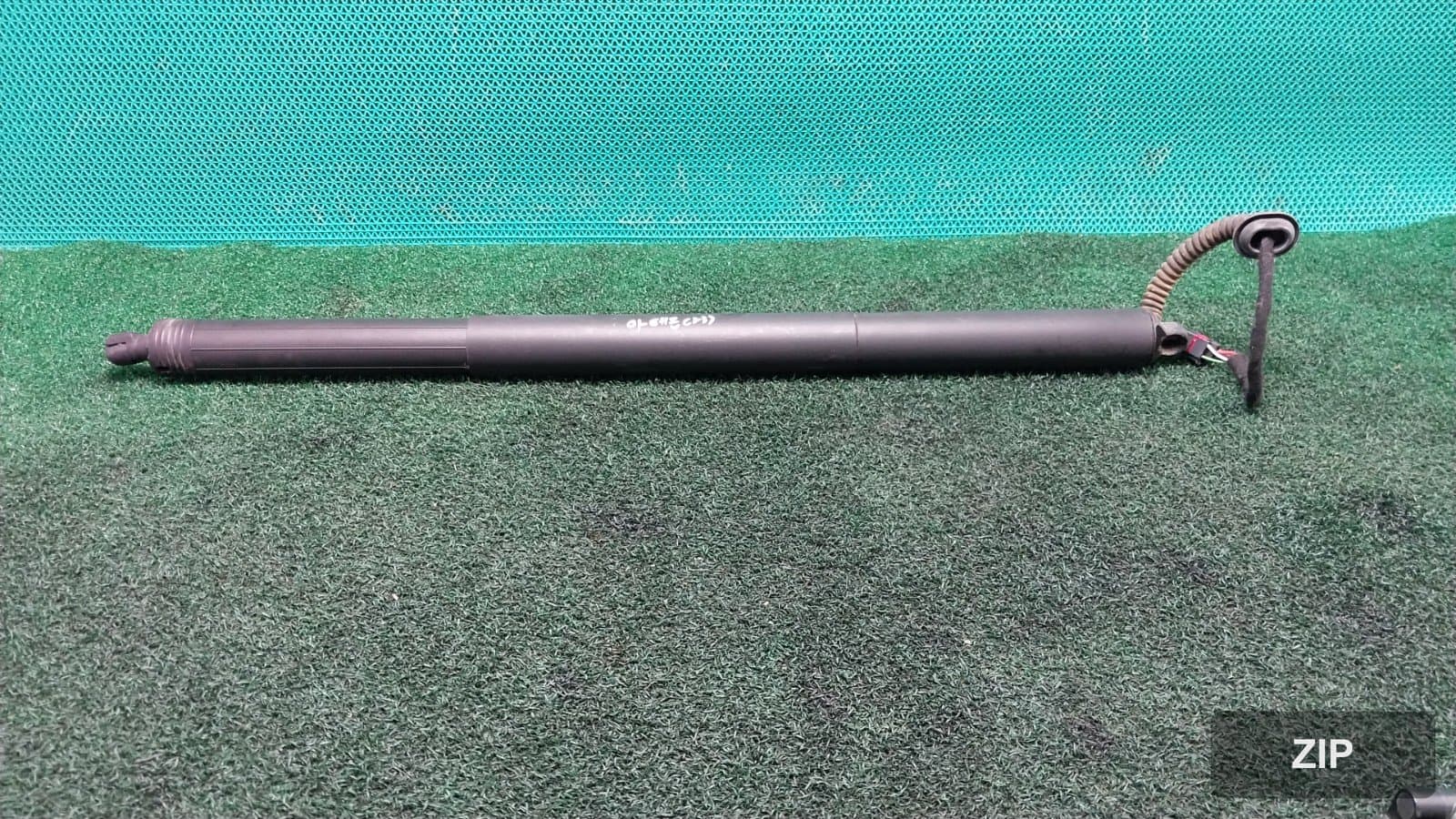 Volkswagen Arteon 2023 — накладка крышки багажника 3G8827851E