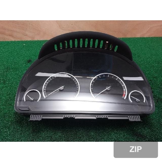 BMW 750Li 2010 — панель приборов 6210-9 232 946-01