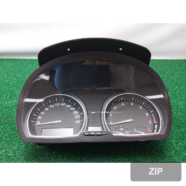 BMW X3 2004 — панель приборов 6211-3413125-01