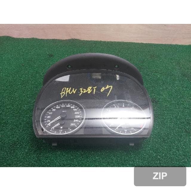 BMW 328i sedan 2007 — приборная панель 9130295 01
