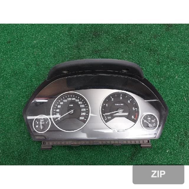 BMW 335 2013 — панель приборов 6804970-01