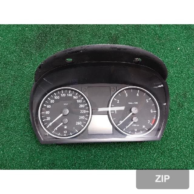 BMW 320i sedan 2005 — панель приборов 6964505-02