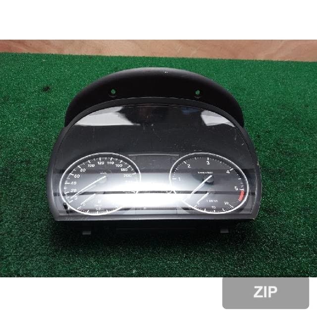 BMW X1 2010 — панель приборов 9 187 344-01