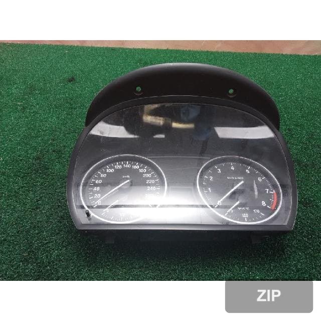 BMW 328 2009 — панель приборов 9187082-01