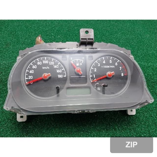 Nissan Cube 2004 — панель приборов 24810-3U066