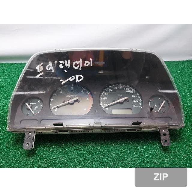 Land Rover Freelander 2.0D 5Door 2001 — панель приборов LR-0011-004