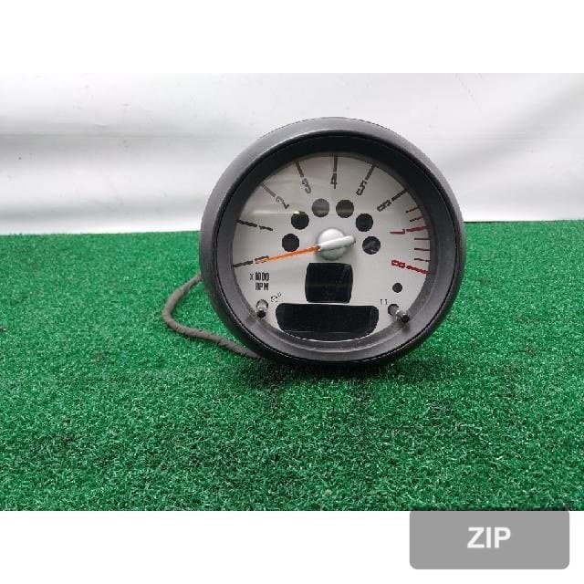 MINI Cooper 2011 — панель приборов 9 232 437-02