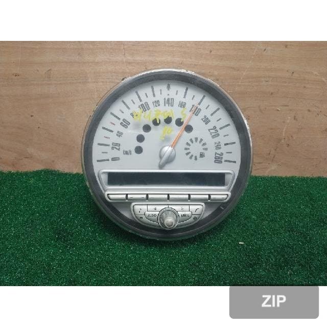 MINI Cooper S 2010 — приборная панель 9 180 141-04