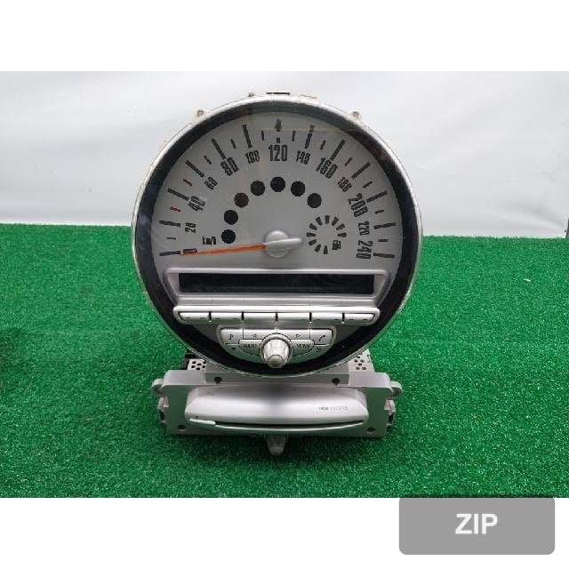 MINI Cooper 2008 — панель приборов 9 136 195