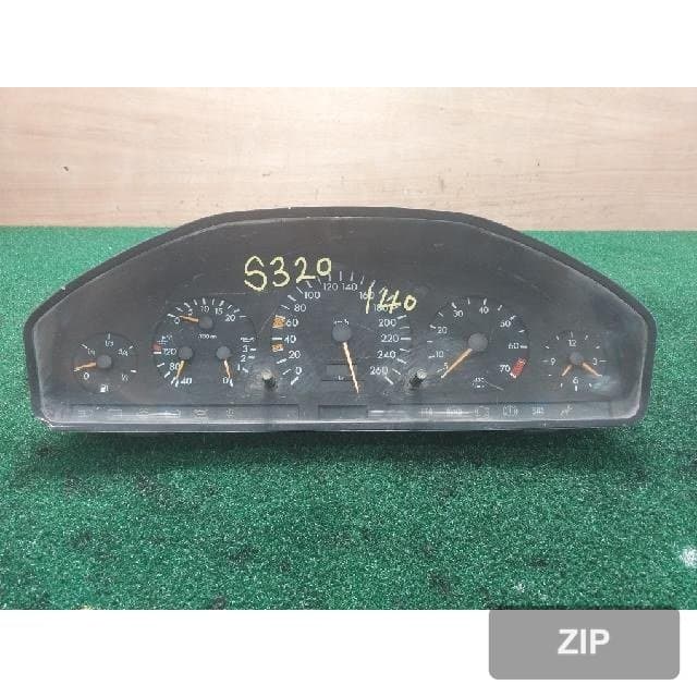 Mercedes-Benz S320 1996 — панель приборов A 140 440 30 11