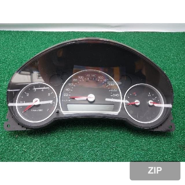 Cadillac BLS 2006 — панель приборов 12772429