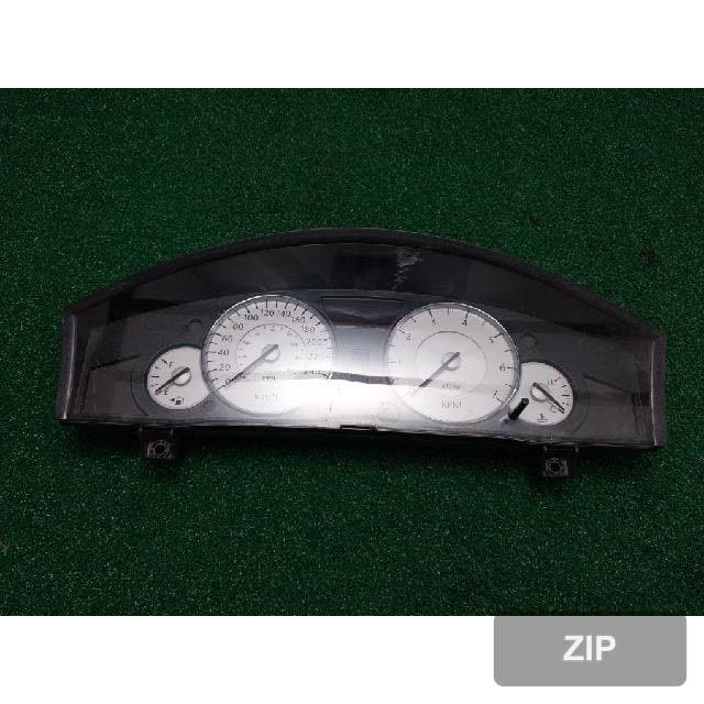 Chrysler 300C 3.5 2008 — приборная панель P05172119AE