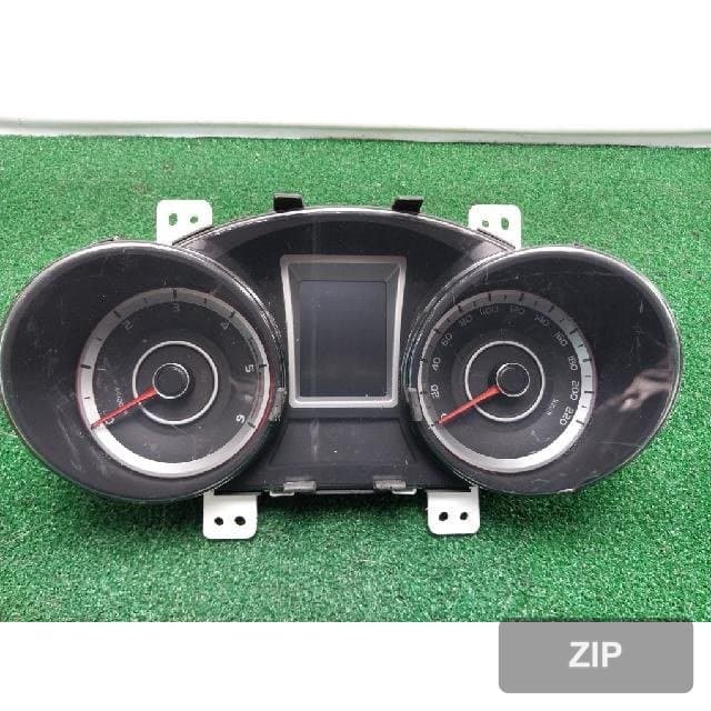 KG Mobility (Ssangyong) Tivoli 2016 — панель приборов 8022035320