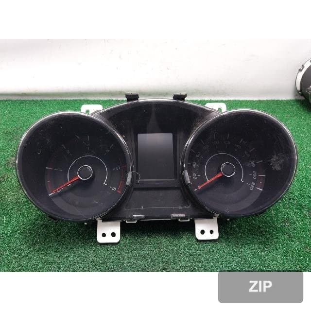 KG Mobility (Ssangyong) Tivoli New 2019 — панель приборов 8025035020