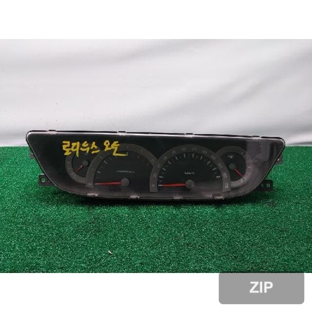 KG모빌리티 Rodius 2005 — панель приборов 8022021000