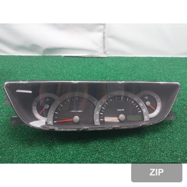 KG Mobility (Ssangyong) New Rodius 2011 — приборная панель 8020021104
