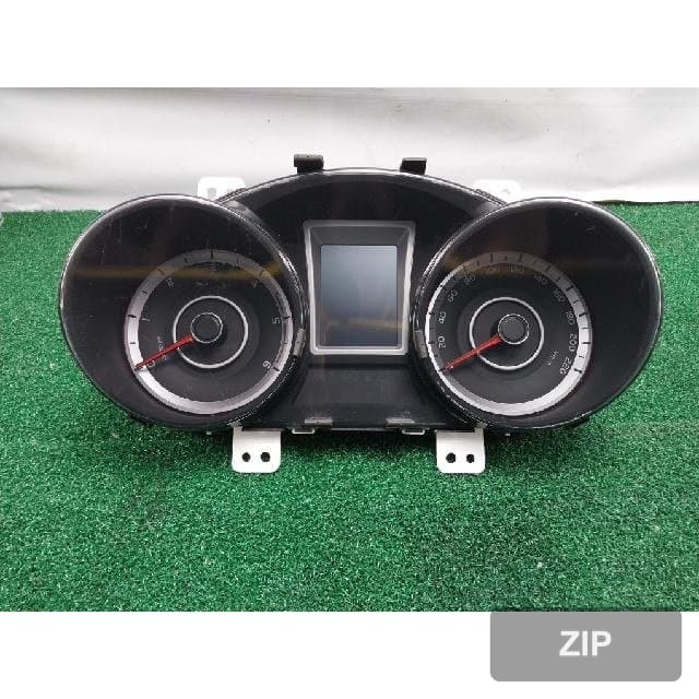 KG Mobility (Ssangyong) Tivoli 2016 — панель приборов 8022035110